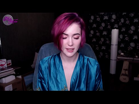 ❤️ ロシア人少女から英語で自慰行為の指導を受ける ❤ ファッキング ❌️
